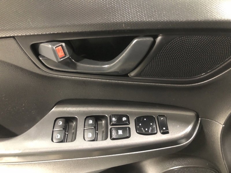 Used 2021 Hyundai Kona SEL Plus image 20