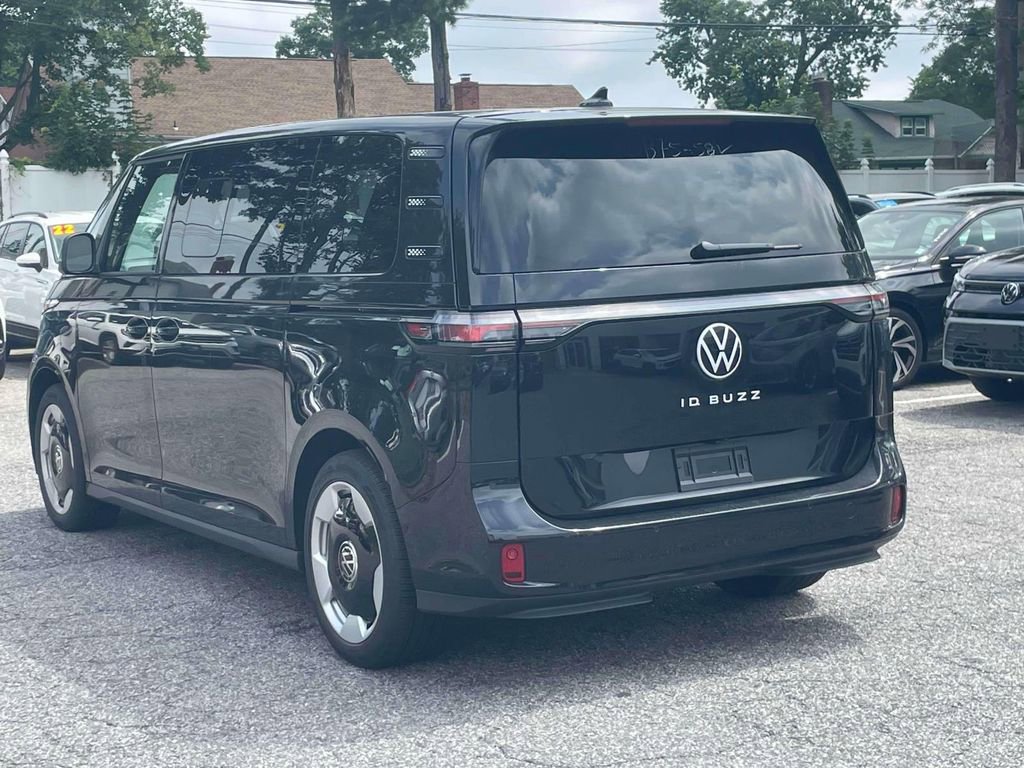 New 2025 Volkswagen ID. Buzz Pro S image 8