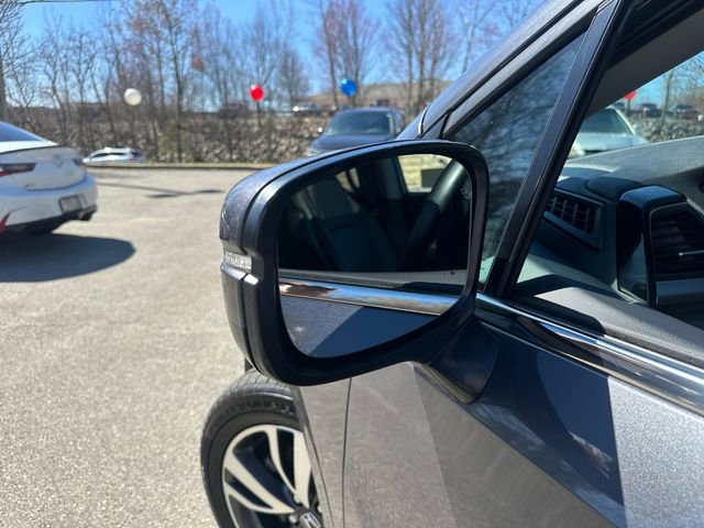 Used 2023 Honda Odyssey Touring image 17