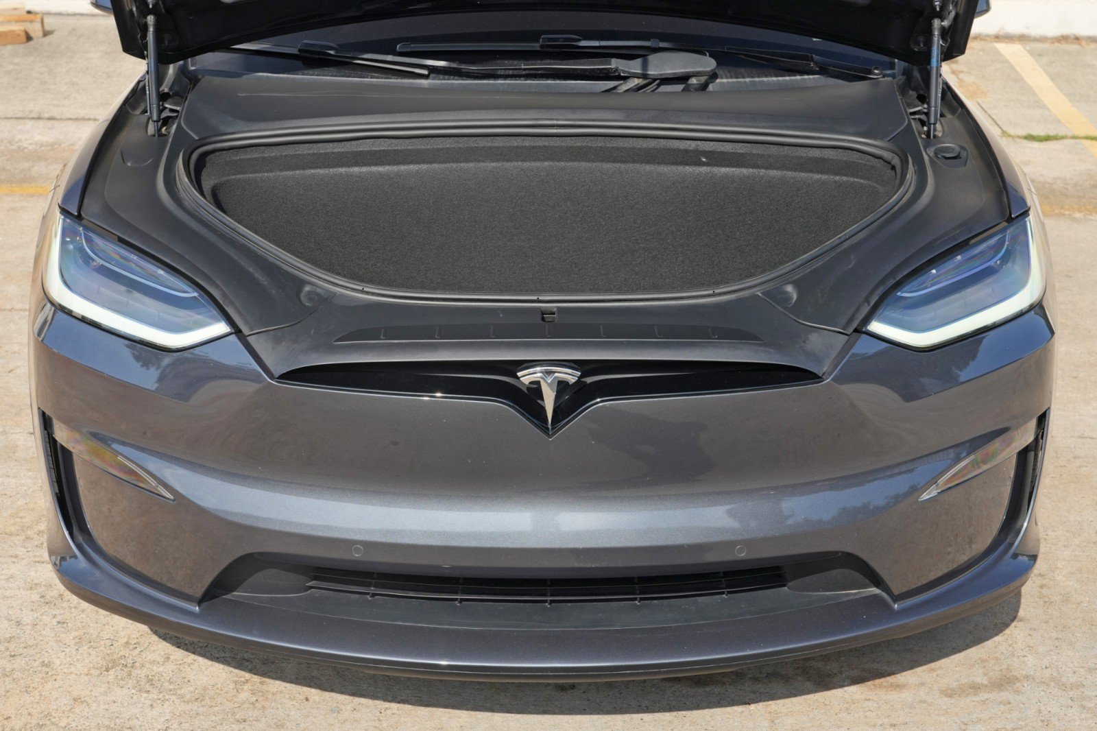 Used 2023 Tesla Model X AWD/4WD image 8