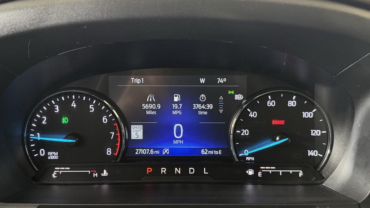 Used 2023 Ford Explorer ST-Line w/ Class IV Trailer Tow Package AWD/4WD image 28