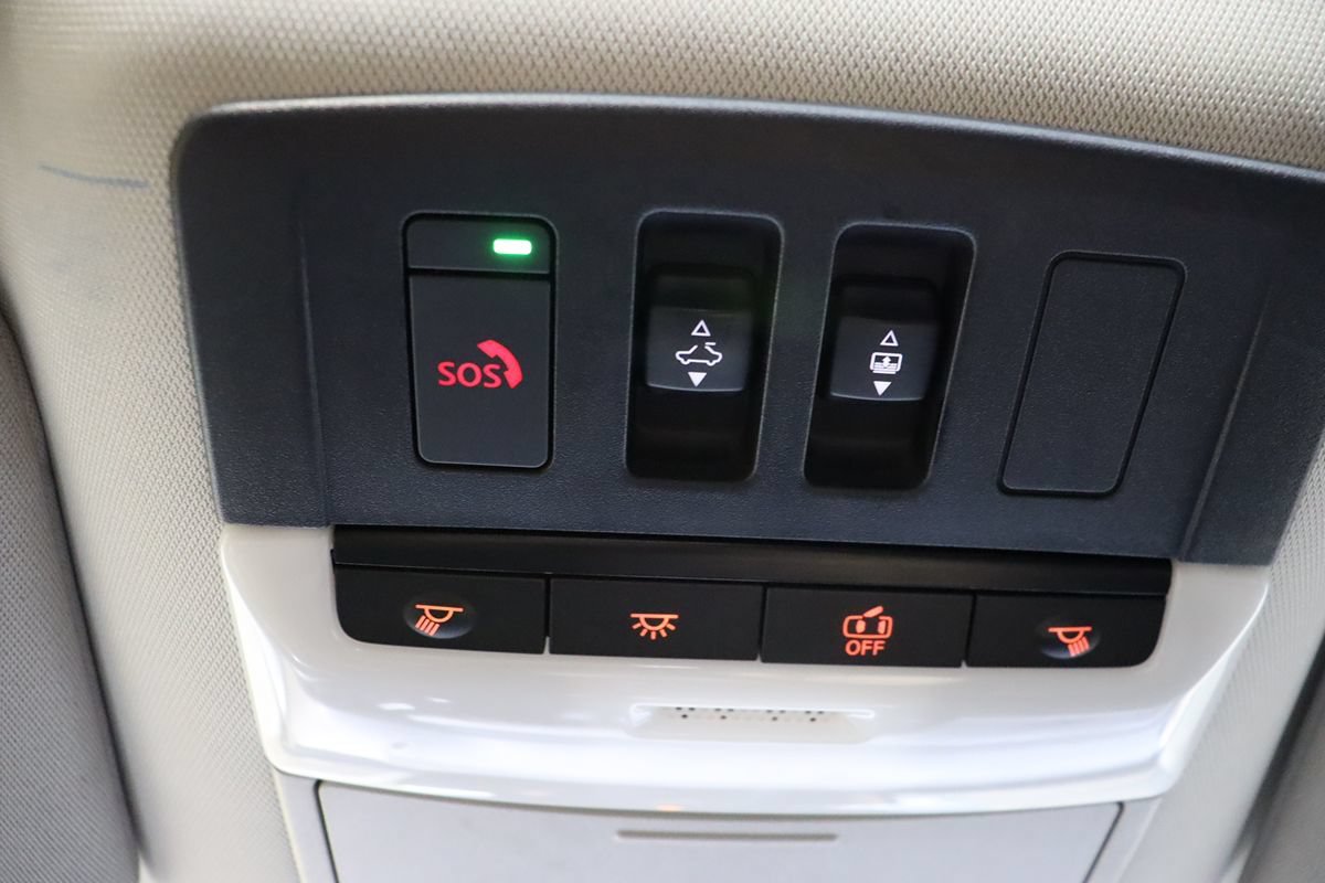 Used 2024 Nissan Pathfinder Platinum w/ Cargo Package AWD/4WD image 46