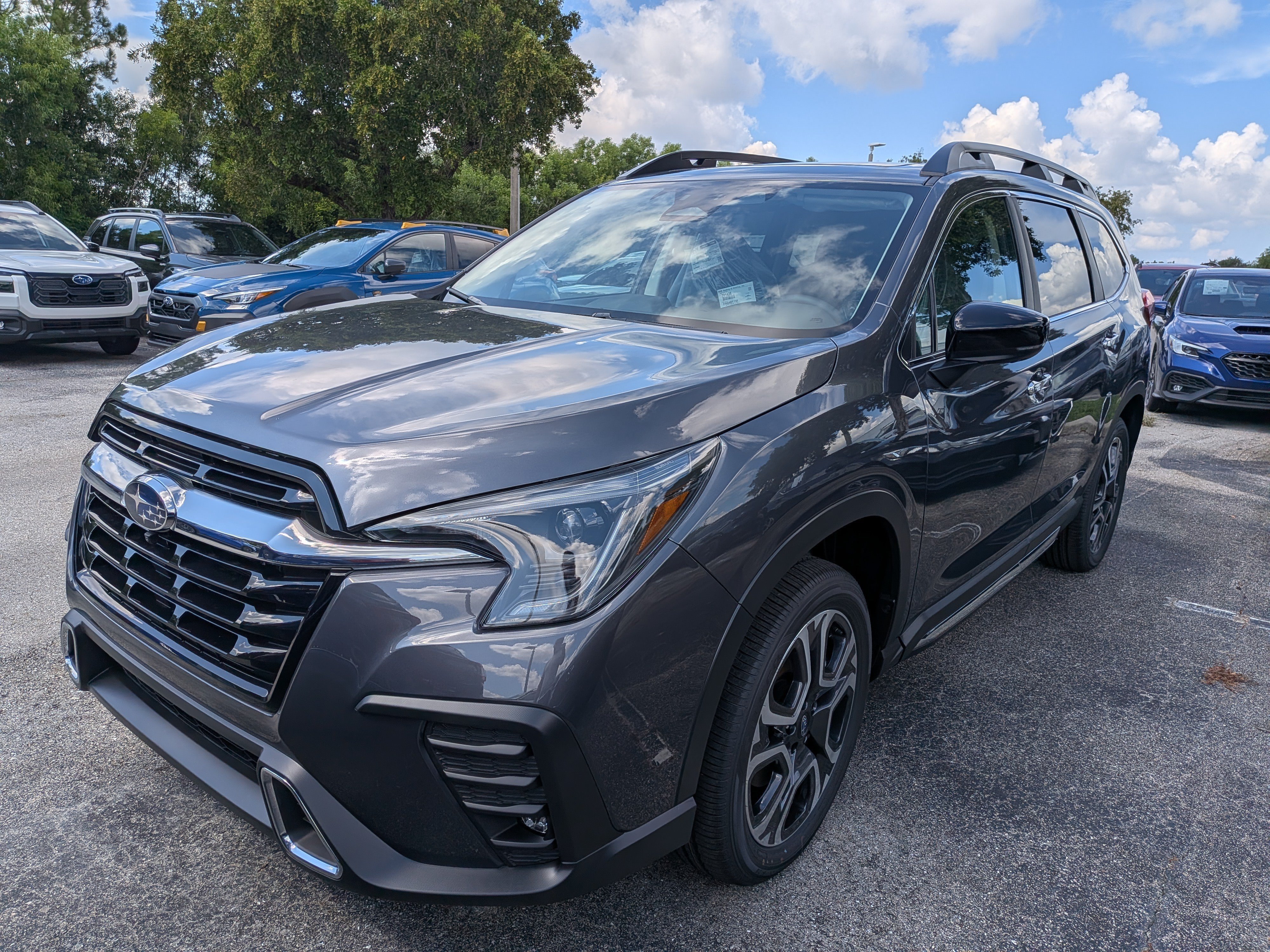 New 2026 Subaru Ascent Limited AWD/4WD image 8
