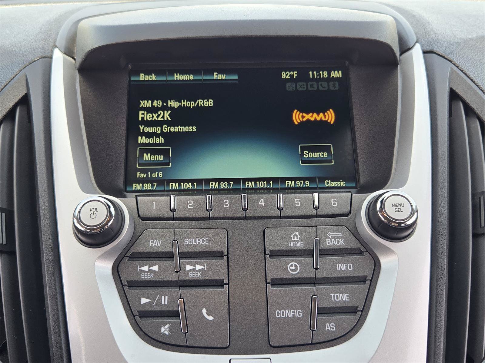 Used 2017 Chevrolet Equinox LT FWD image 15