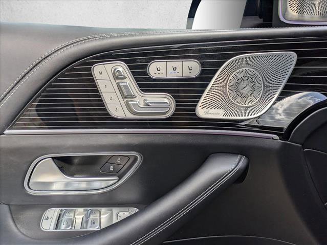 Certified 2021 Mercedes-Benz Maybach GLS 600 4MATIC image 19