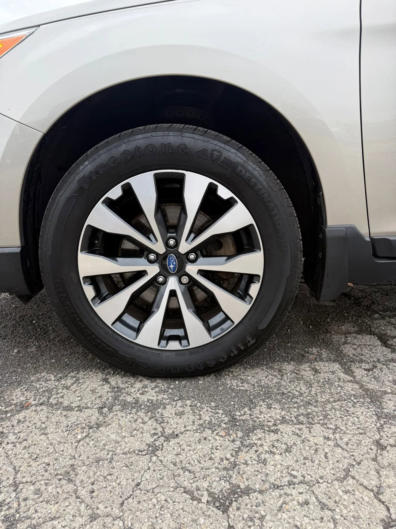 Used 2015 Subaru Outback 2.5i Limited image 30