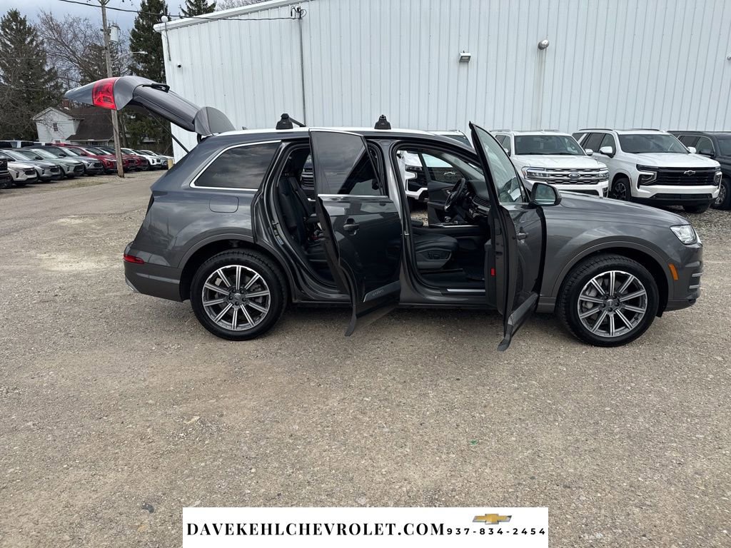 Used 2019 Audi Q7 3.0T Premium Plus w/ Premium Plus Package image 36