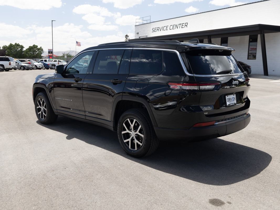 Used 2024 Jeep Grand Cherokee L Limited w/ Luxury Tech Group II AWD/4WD image 5