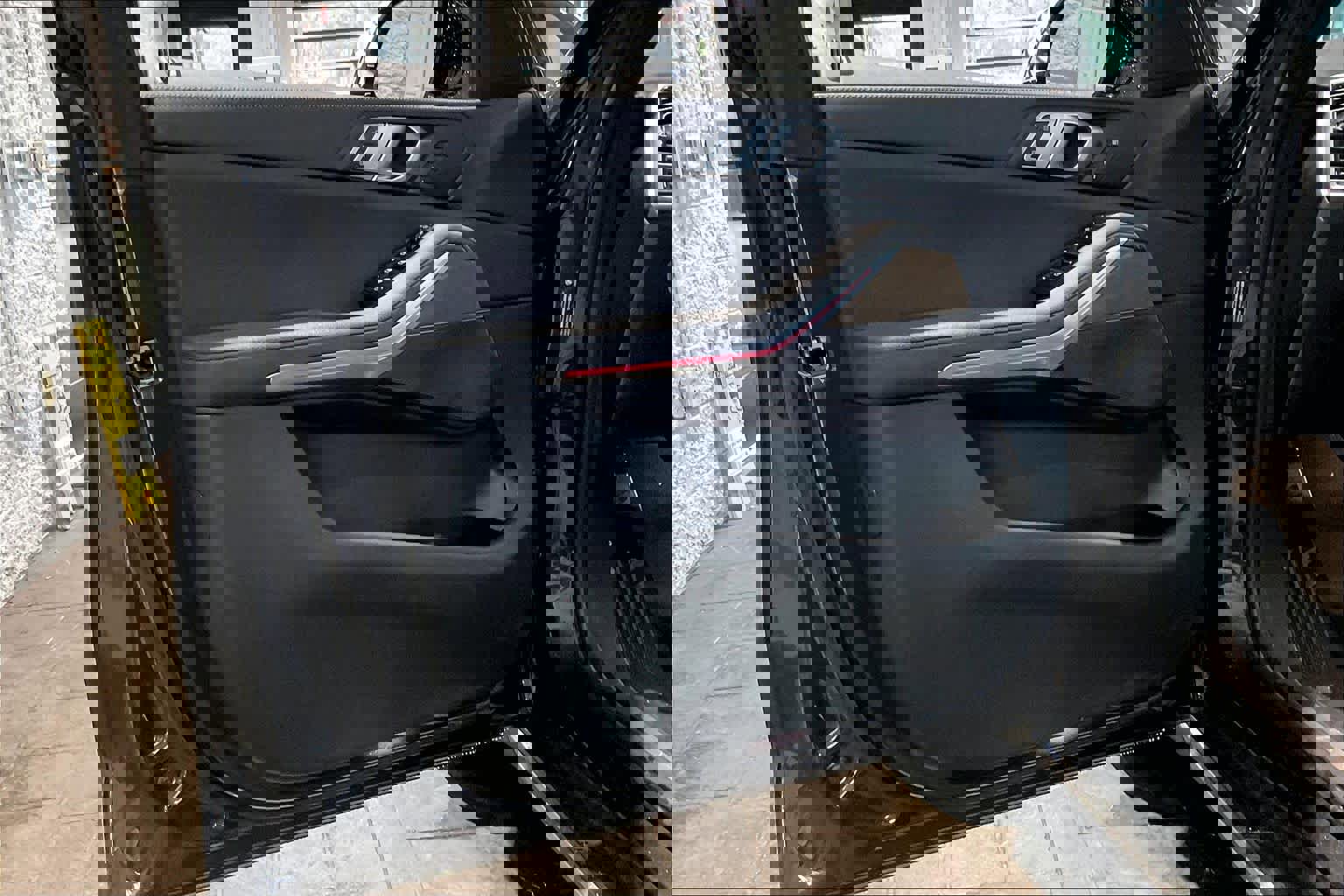 Used 2021 BMW X5 xDrive40i w/ Convenience Package image 23