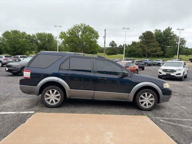 Used 2008 Ford Taurus X SEL FWD image 4