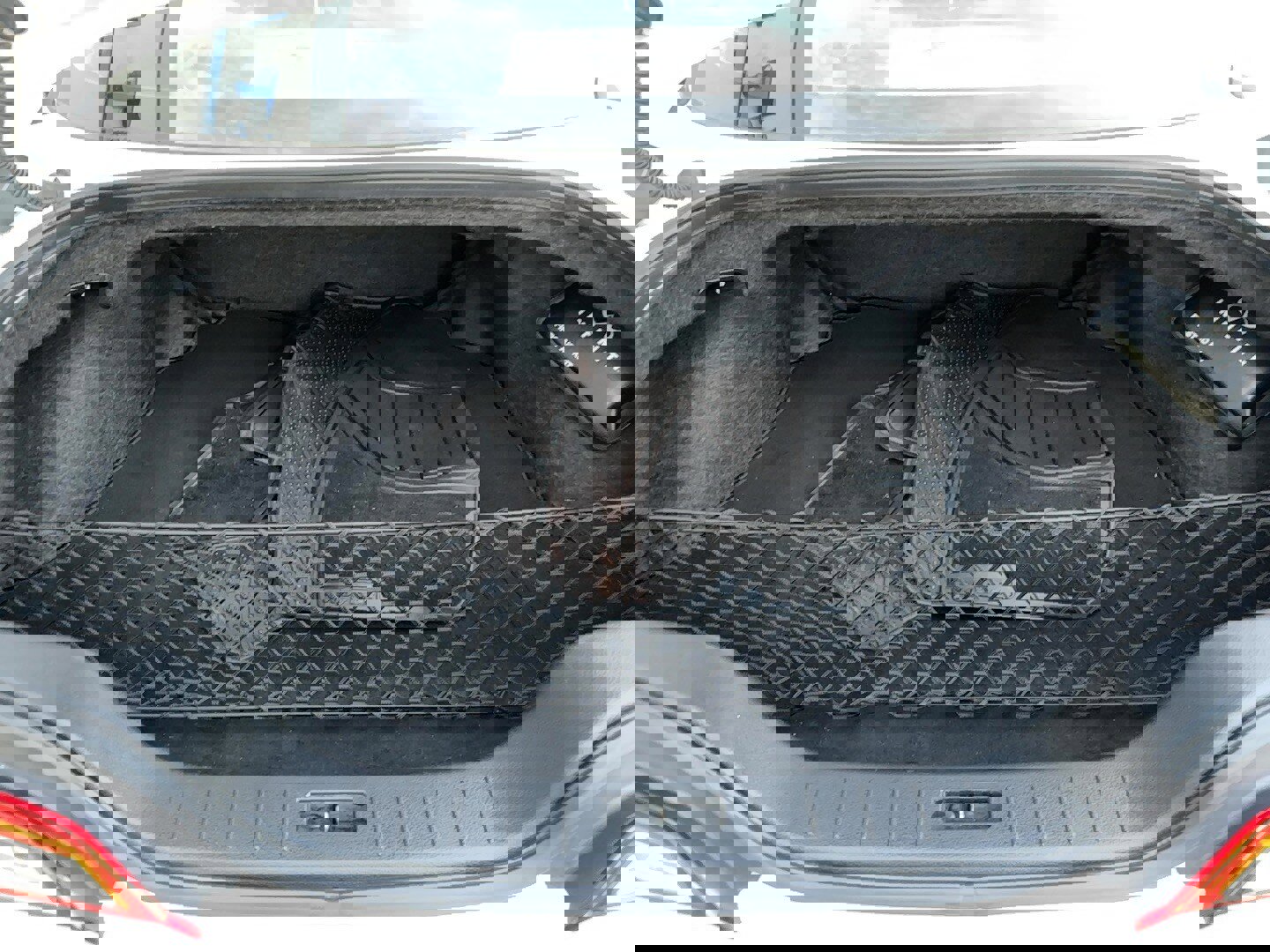 Used 2013 INFINITI G37 x Coupe w/ Premium Pkg image 25