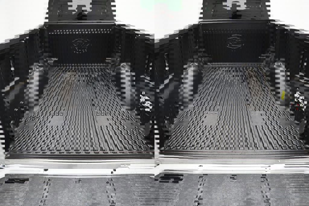 Used 2021 Ford F150 XLT w/ XTR Package image 12