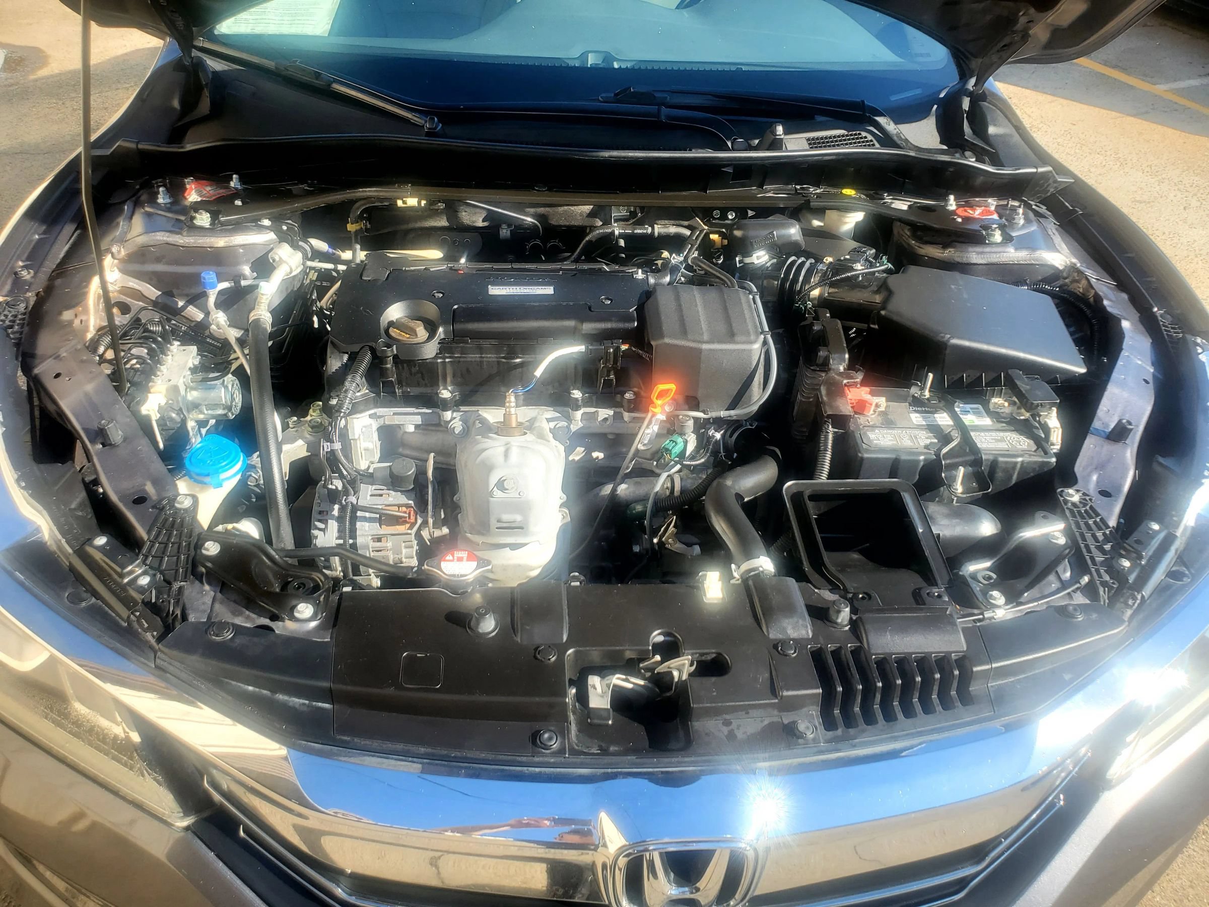 Used 2017 Honda Accord EX-L image 45