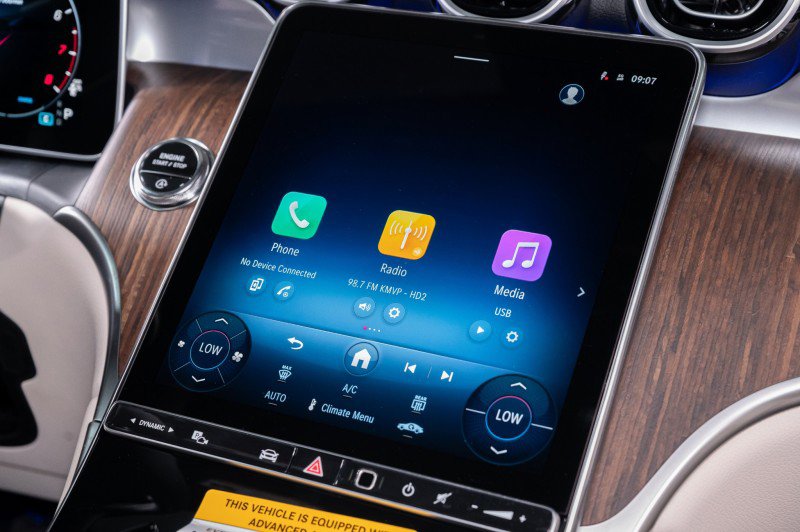 Certified 2026 Mercedes-Benz GLC 300 image 17