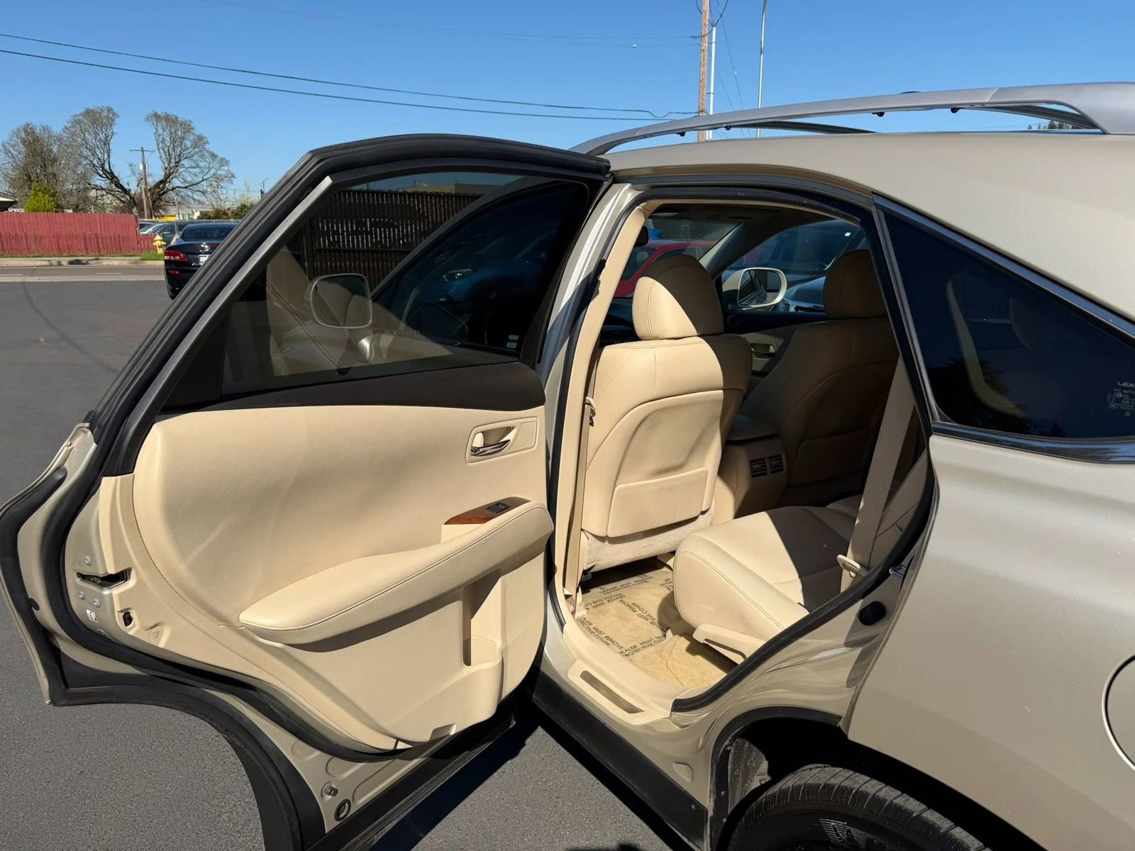 Used 2013 Lexus RX 450h AWD w/ Navigation Pkg image 10