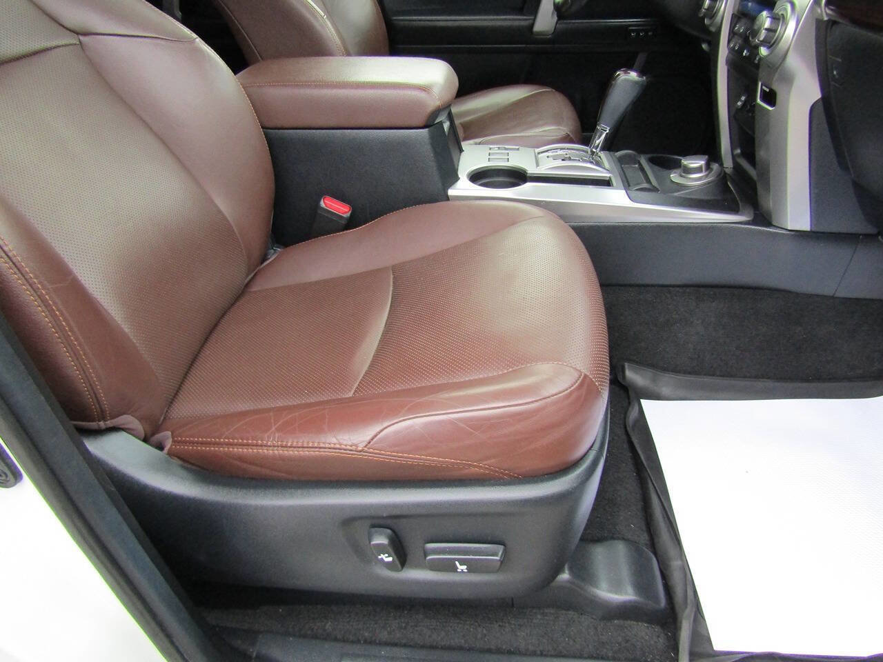 Used 2019 Toyota 4Runner Limited image 18