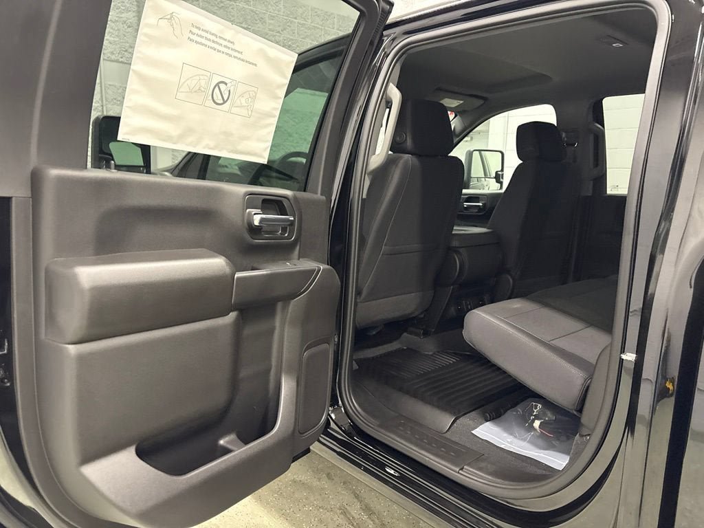 New 2026 Chevrolet Silverado 2500 Custom w/ Custom Convenience Package AWD/4WD image 32