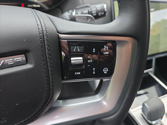 New 2025 Land Rover Range Rover SE image 18