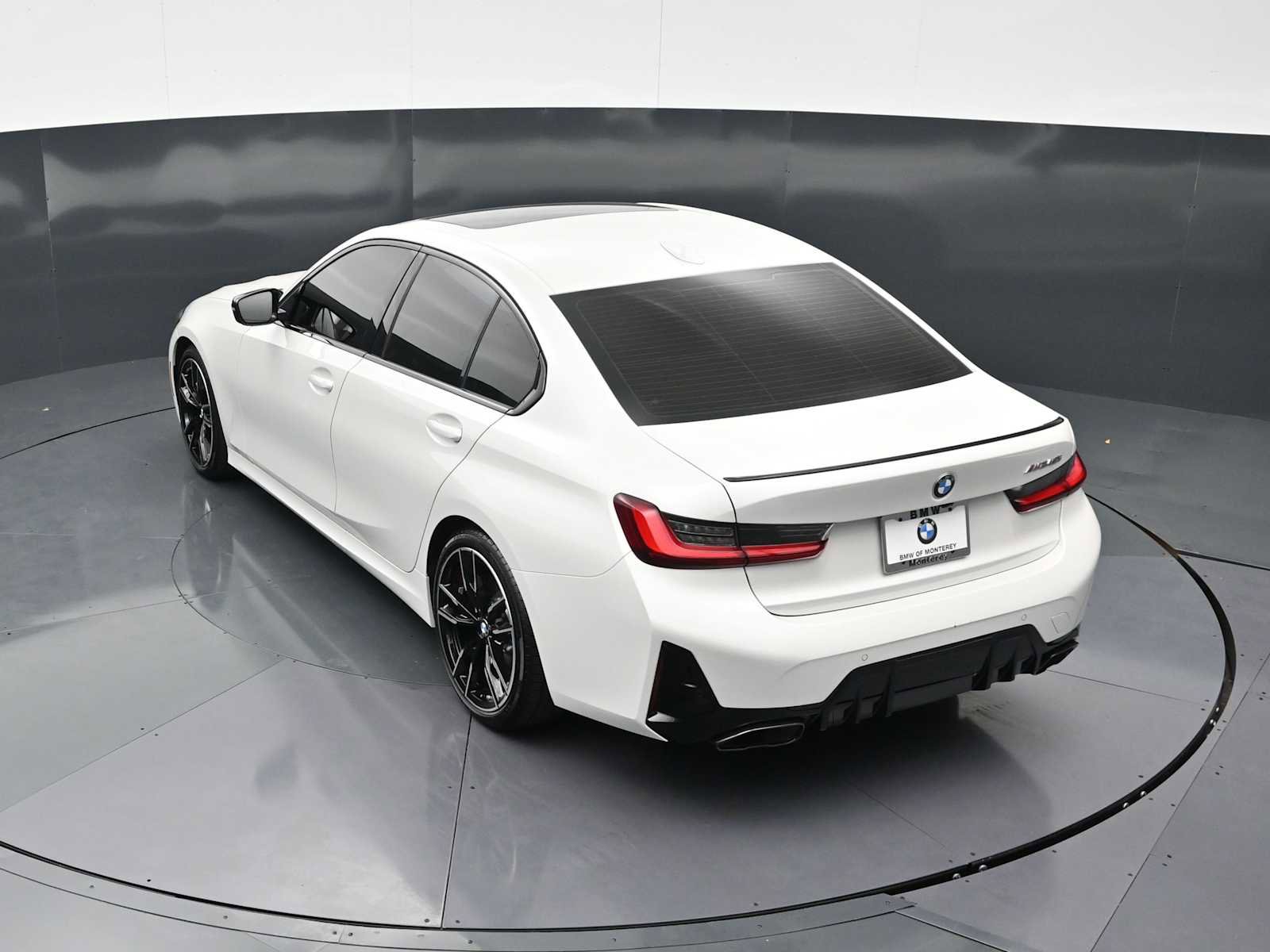 Used 2025 BMW M340i w/ Premium Package RWD image 23