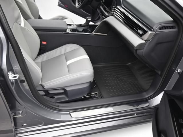 New 2026 Toyota Camry SE w/ Convenience Package FWD image 12