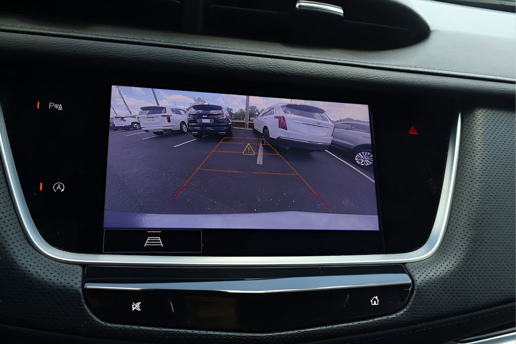 Used 2023 Cadillac XT5 Premium Luxury FWD image 23