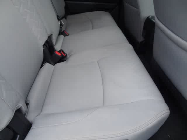 Used 2024 Toyota Tacoma SR5 AWD/4WD image 9