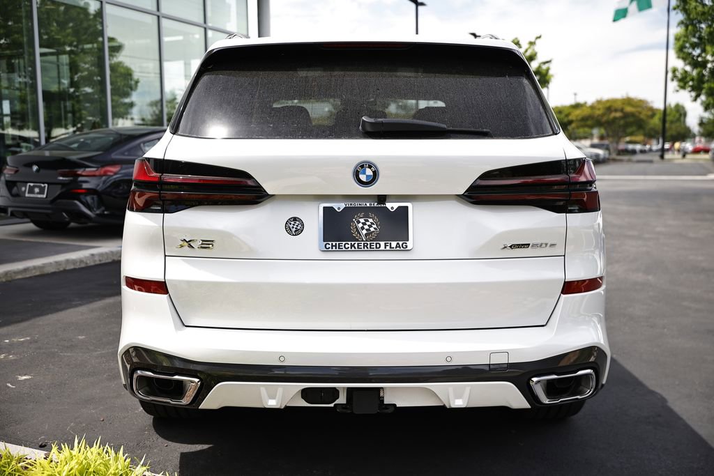 New 2026 BMW X5 xDrive50e w/ M Sport Package image 10