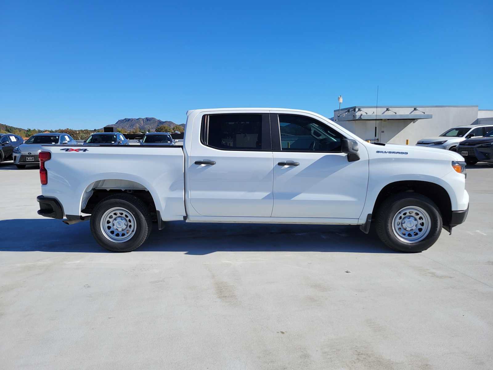 Used 2024 Chevrolet Silverado 1500 W/T w/ WT Value Package AWD/4WD image 2