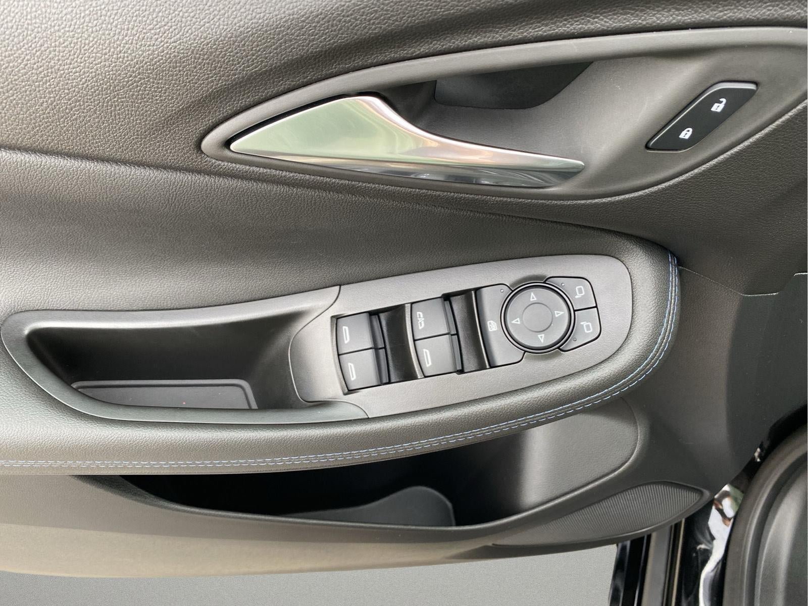 Certified 2026 Buick Encore GX Sport Touring w/ Advanced Technology Package AWD/4WD image 16