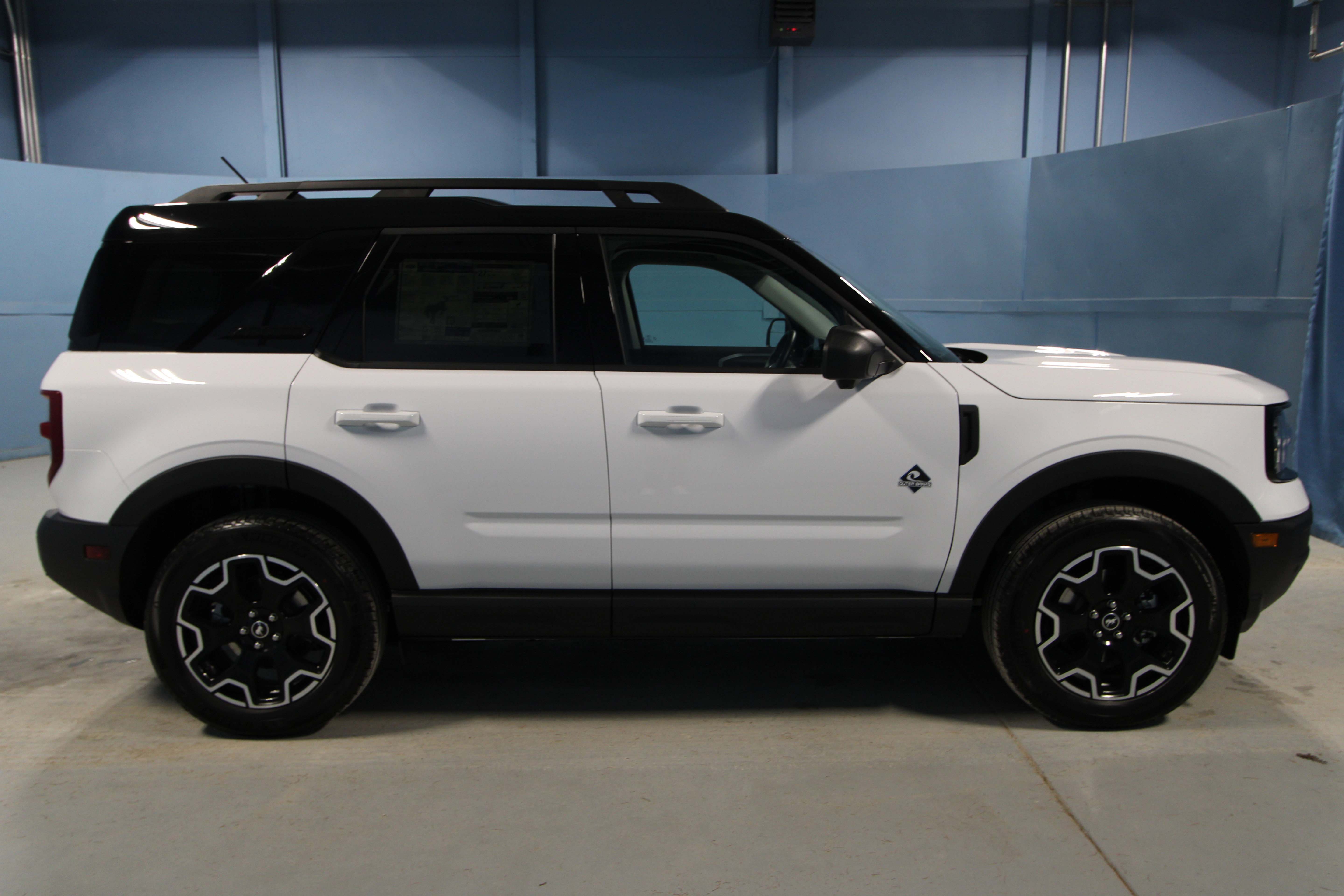 New 2025 Ford Bronco Sport Outer Banks w/ Outer Banks Tech Package+ AWD/4WD image 33