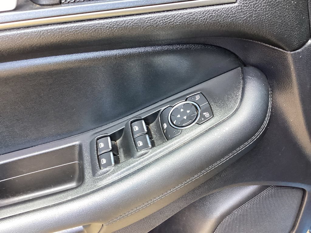Used 2020 Ford Edge SE w/ Cargo Accessory Package FWD image 64