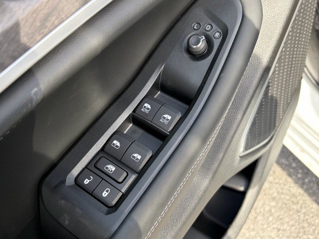 New 2026 Jeep Grand Cherokee Limited AWD/4WD image 13