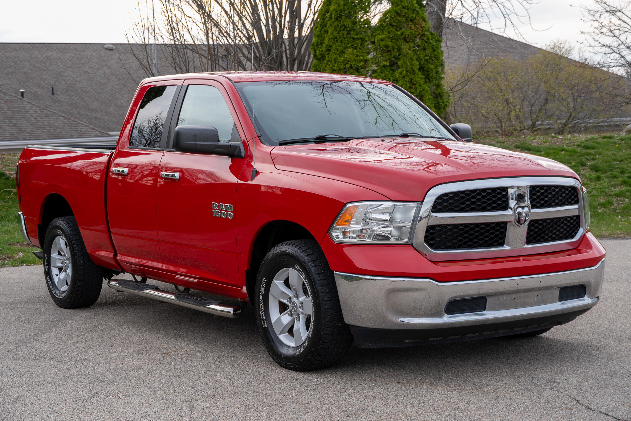 Used 2016 RAM 1500 Classic SLT image 3