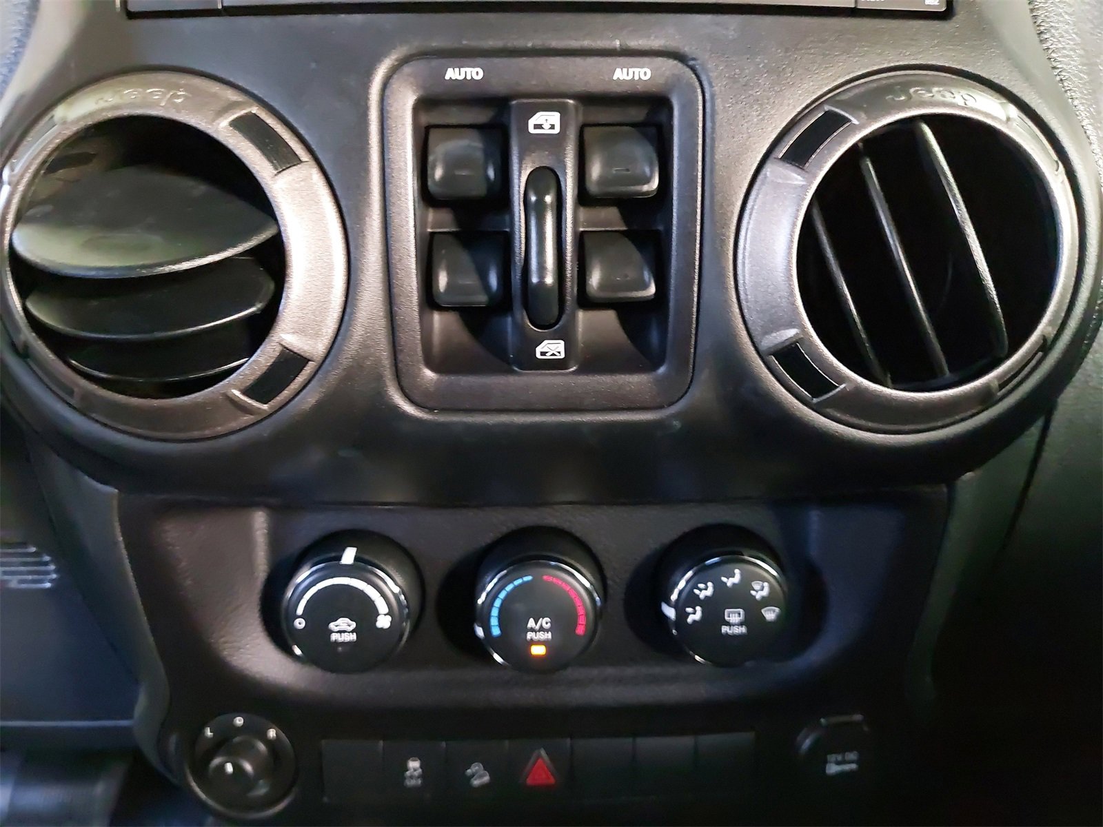 Used 2016 Jeep Wrangler Unlimited Sport w/ Quick Order Package 24S image 25