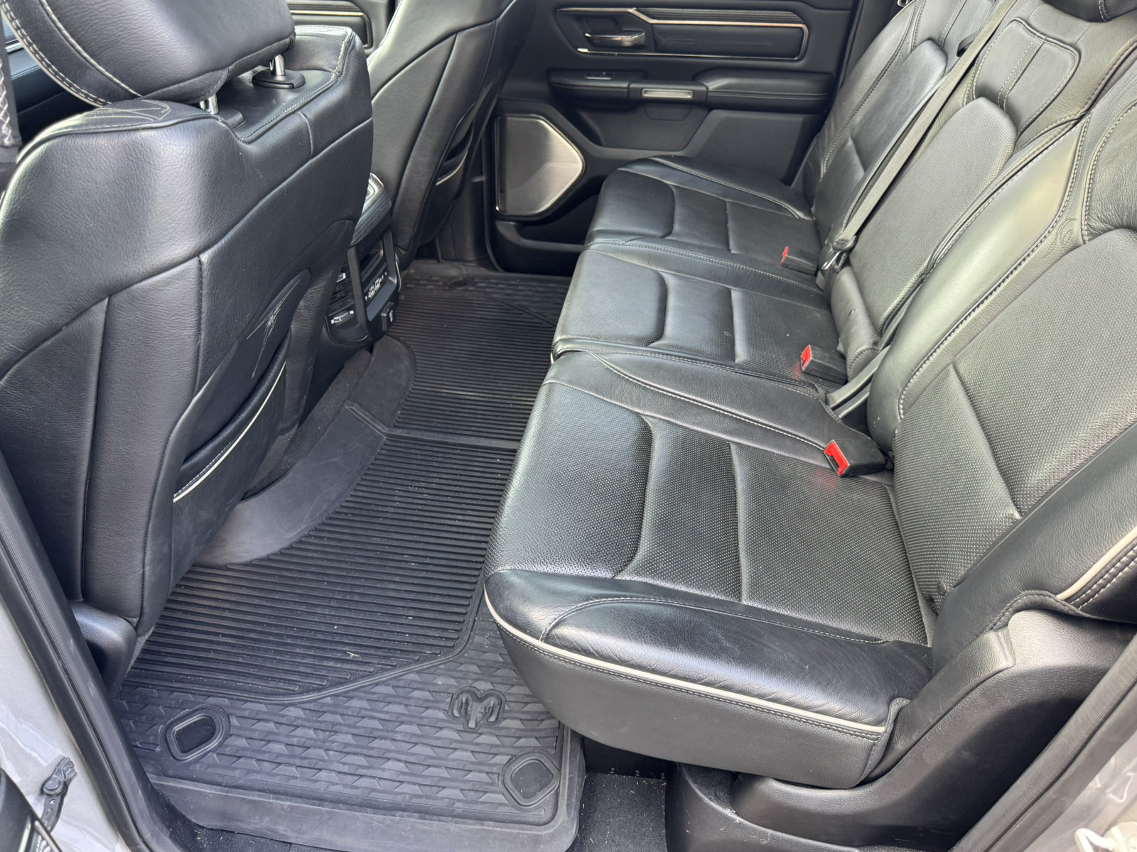 Used 2019 RAM 1500 Limited RWD image 24