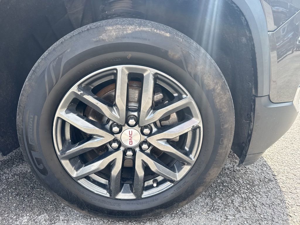 Used 2019 GMC Acadia SLT AWD/4WD image 4