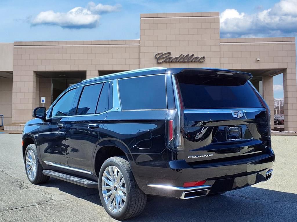 Used 2024 Cadillac Escalade Premium Luxury w/ LPO, Floor Liner Package image 6