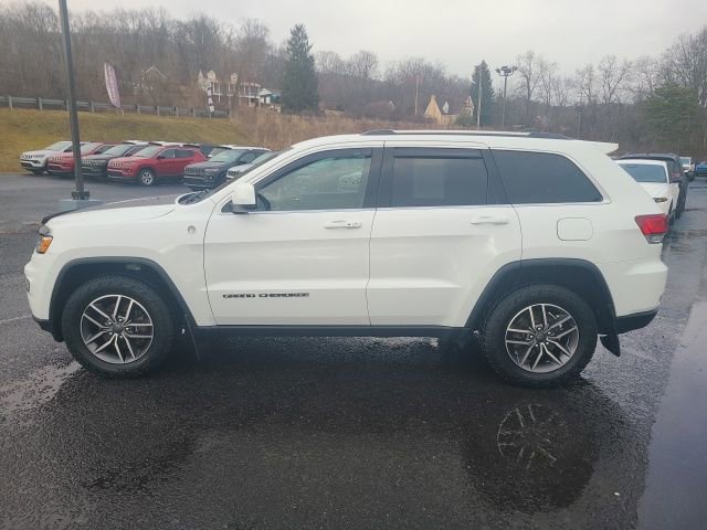 Used 2020 Jeep Grand Cherokee Laredo w/ Quick Order Package 2BN North image 2