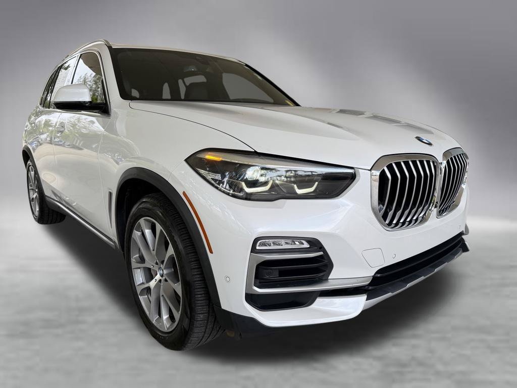 Used 2019 BMW X5 xDrive40i w/ Convenience Package AWD/4WD image 2