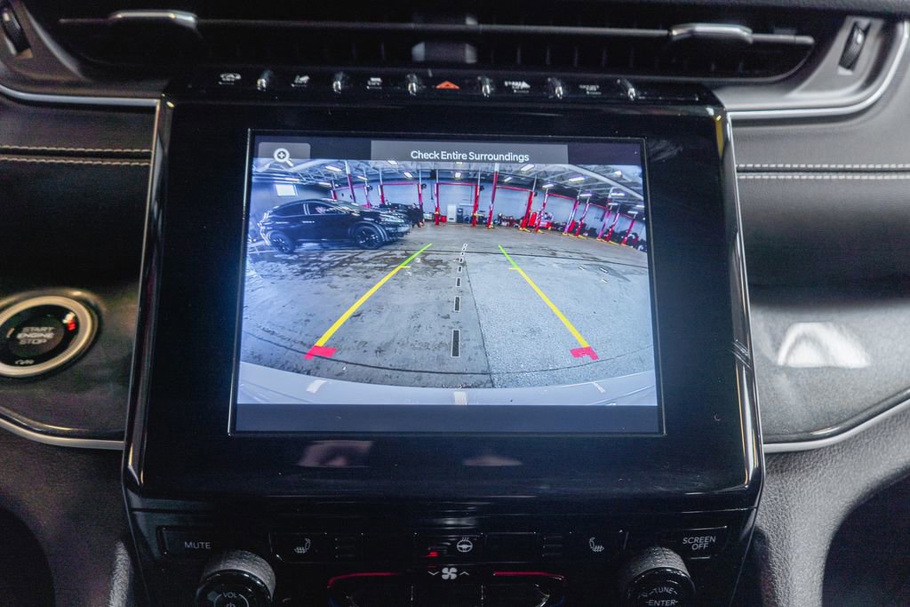 Used 2023 Jeep Grand Cherokee Laredo w/ Luxury Tech Group I image 29