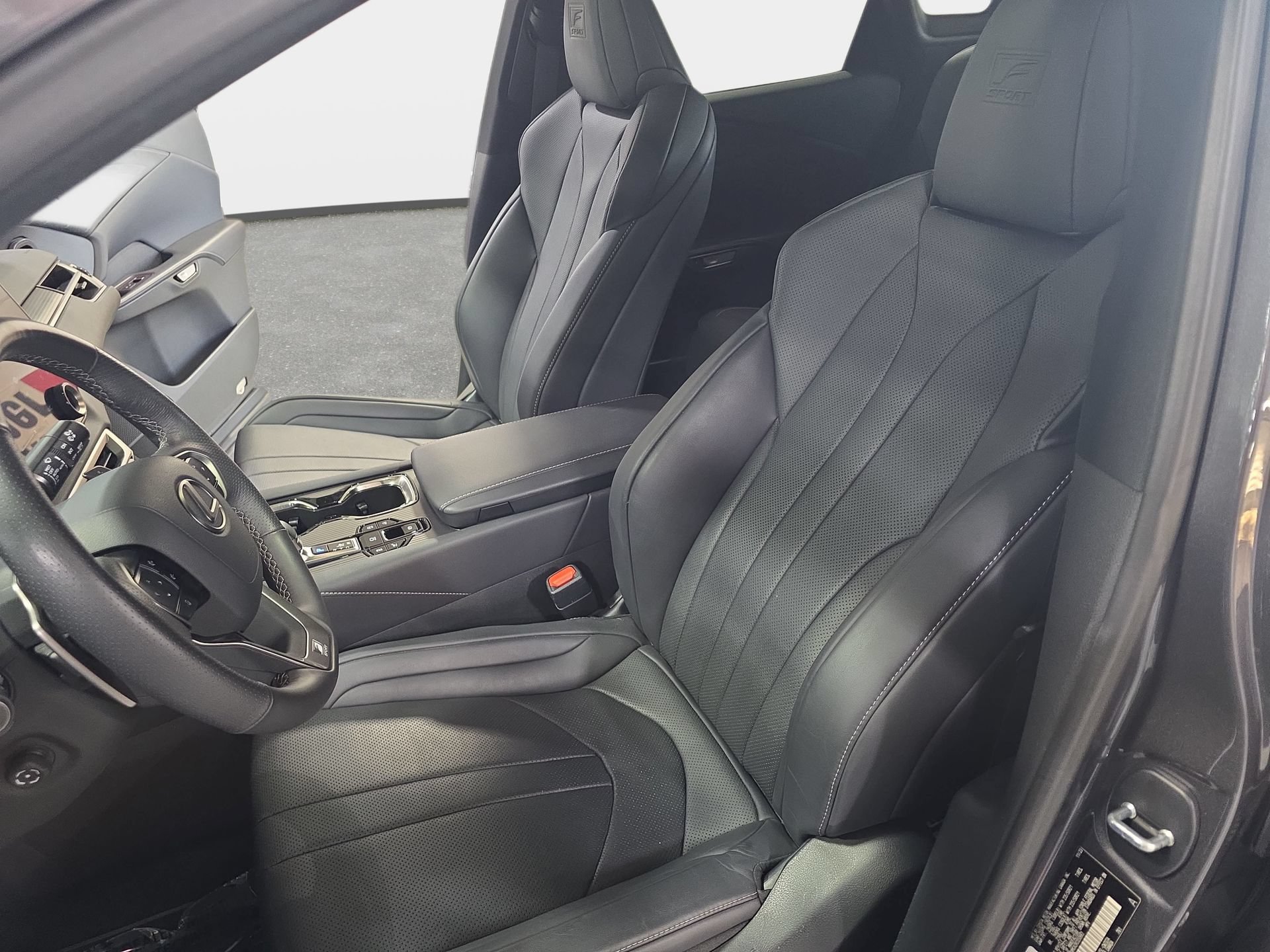Used 2024 Lexus RX 350 F Sport w/ Convenience Package AWD/4WD image 15