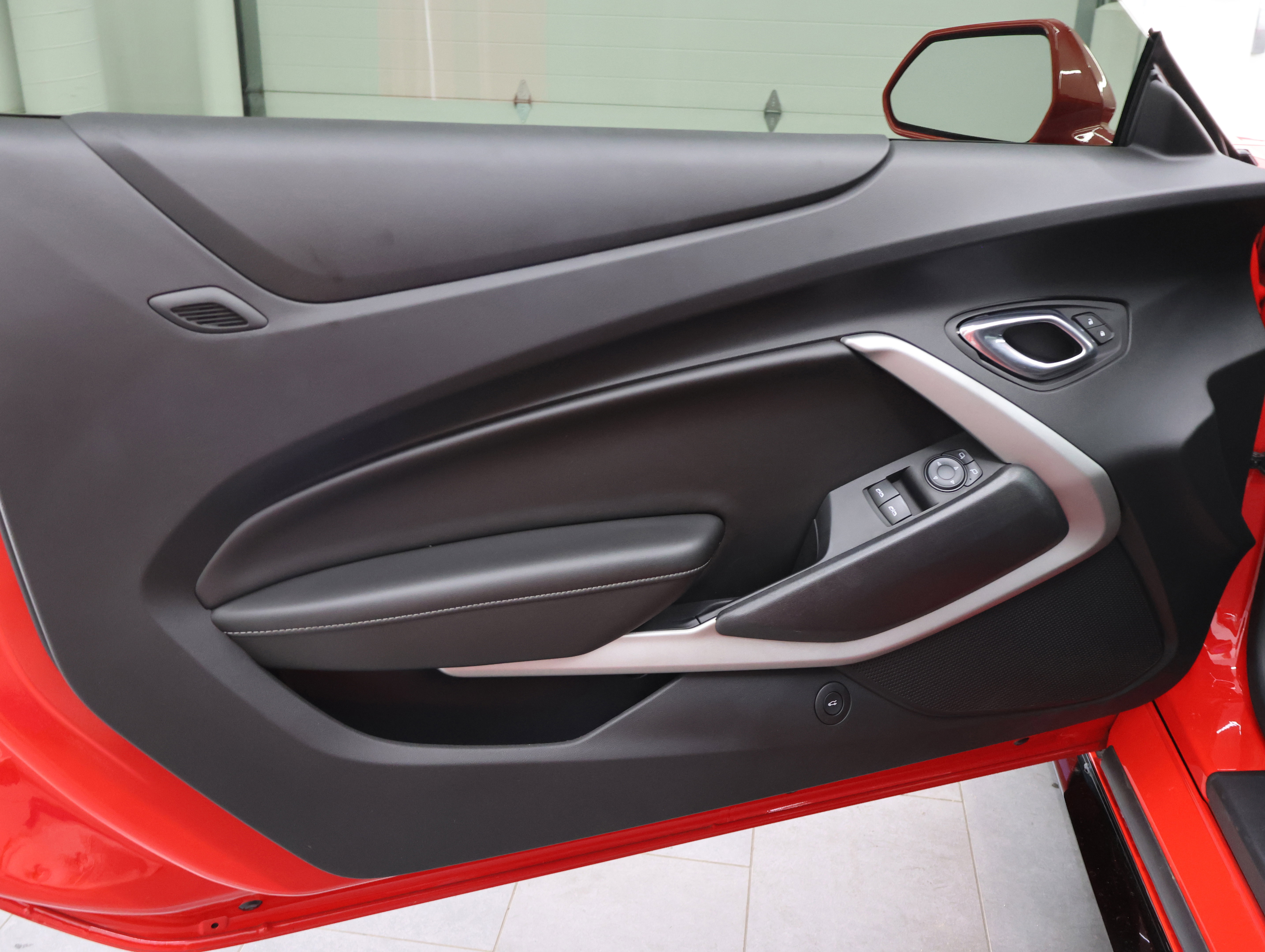 Used 2017 Chevrolet Camaro SS RWD image 35