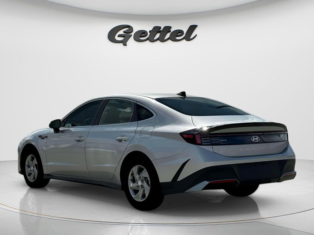 New 2025 Hyundai Sonata SE image 5