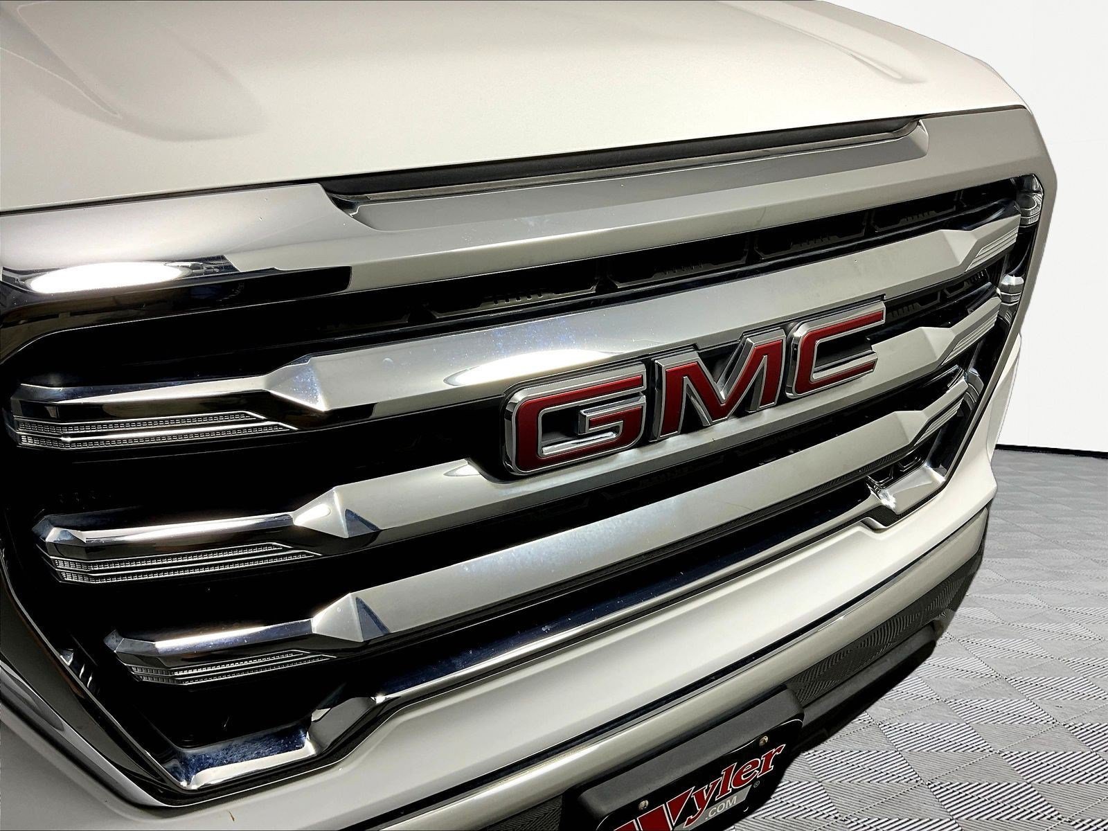 Used 2020 GMC Sierra 1500 SLE w/ SLE Value Package RWD image 33