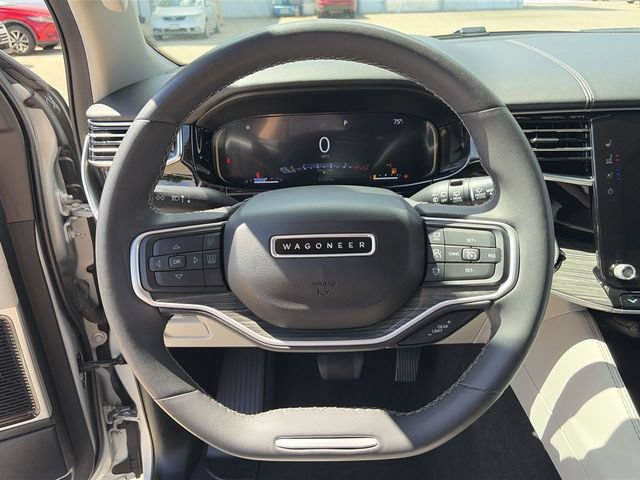 Used 2022 Jeep Wagoneer Series III w/ Premium Group I AWD/4WD image 23