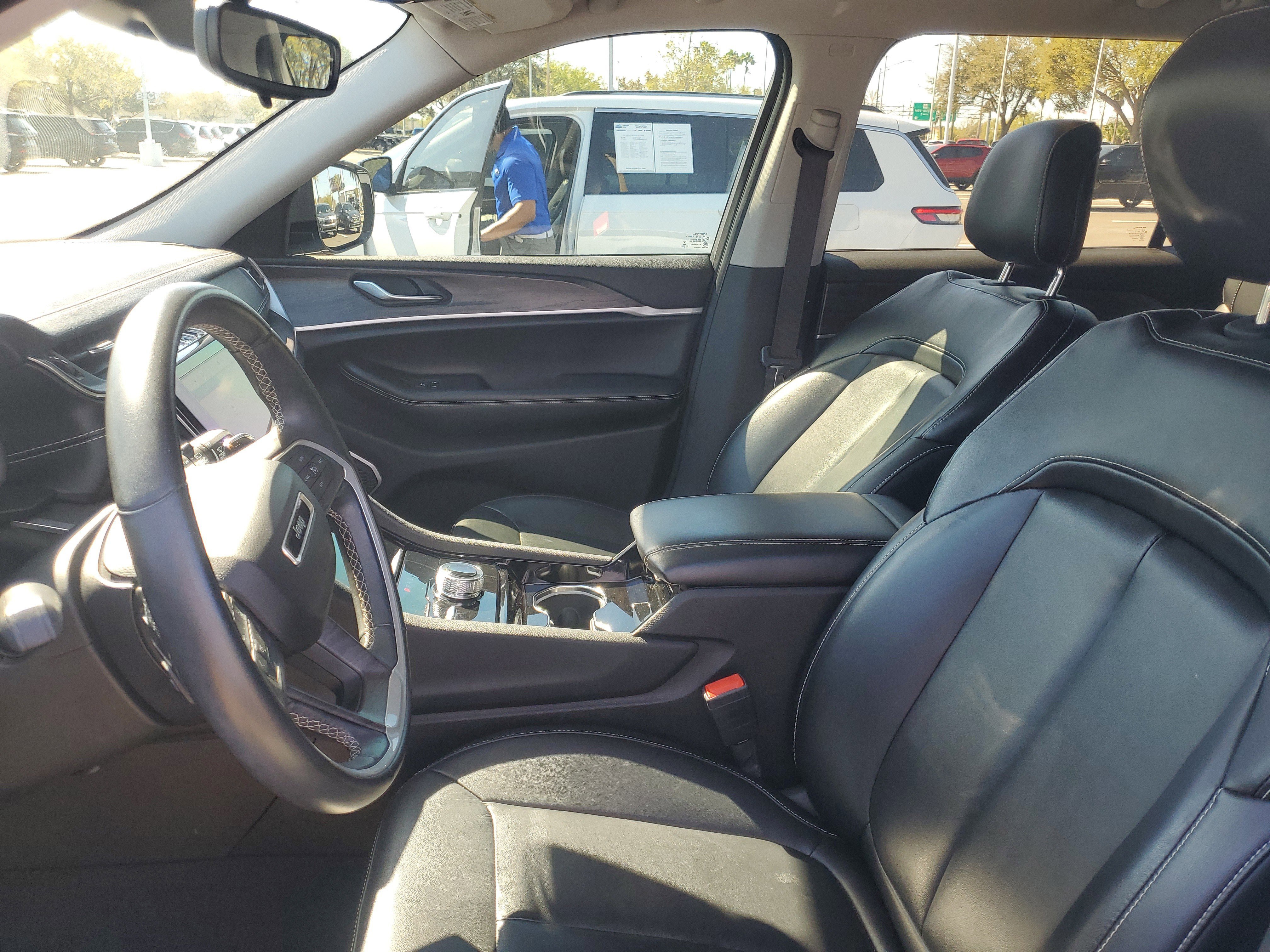 Used 2021 Jeep Grand Cherokee L Limited image 12