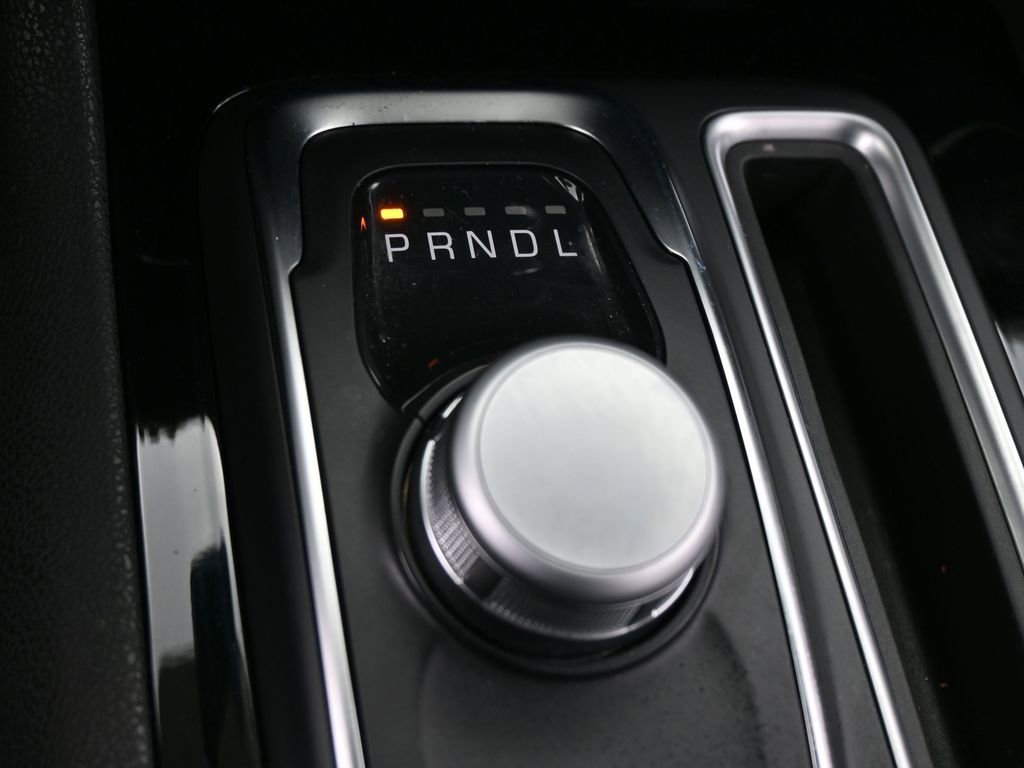 Used 2023 Chrysler 300 Touring L image 19