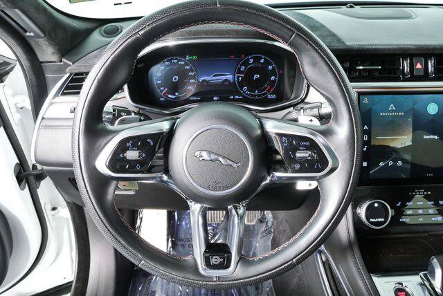 Used 2021 Jaguar F-PACE SVR AWD/4WD image 10