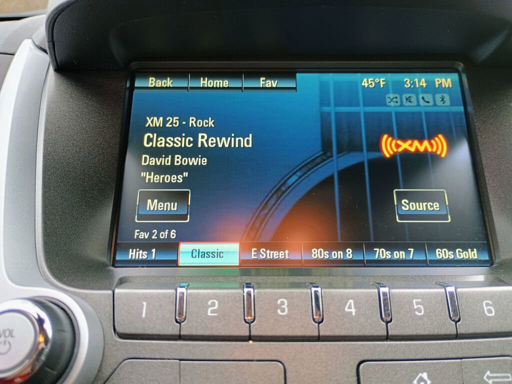 Used 2017 Chevrolet Equinox LS image 12