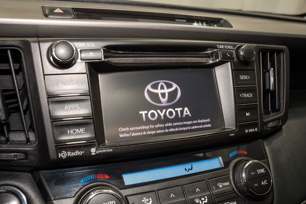 Used 2018 Toyota RAV4 XLE image 12